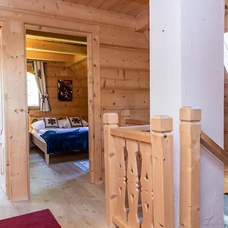 Dom Bajeczna Polana Jacuzzi Dağ evi