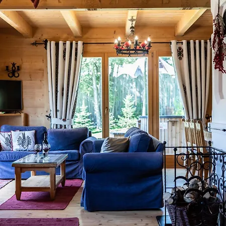 Dom Bajeczna Polana Jacuzzi Dağ evi